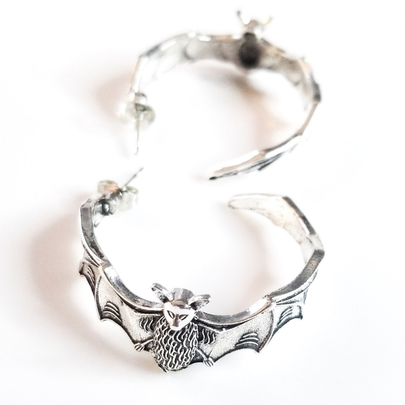 NEW Dolls Kill Silver Bats Gothic Vampire Witchy Style Hoop Earrings - Picture 8 of 15